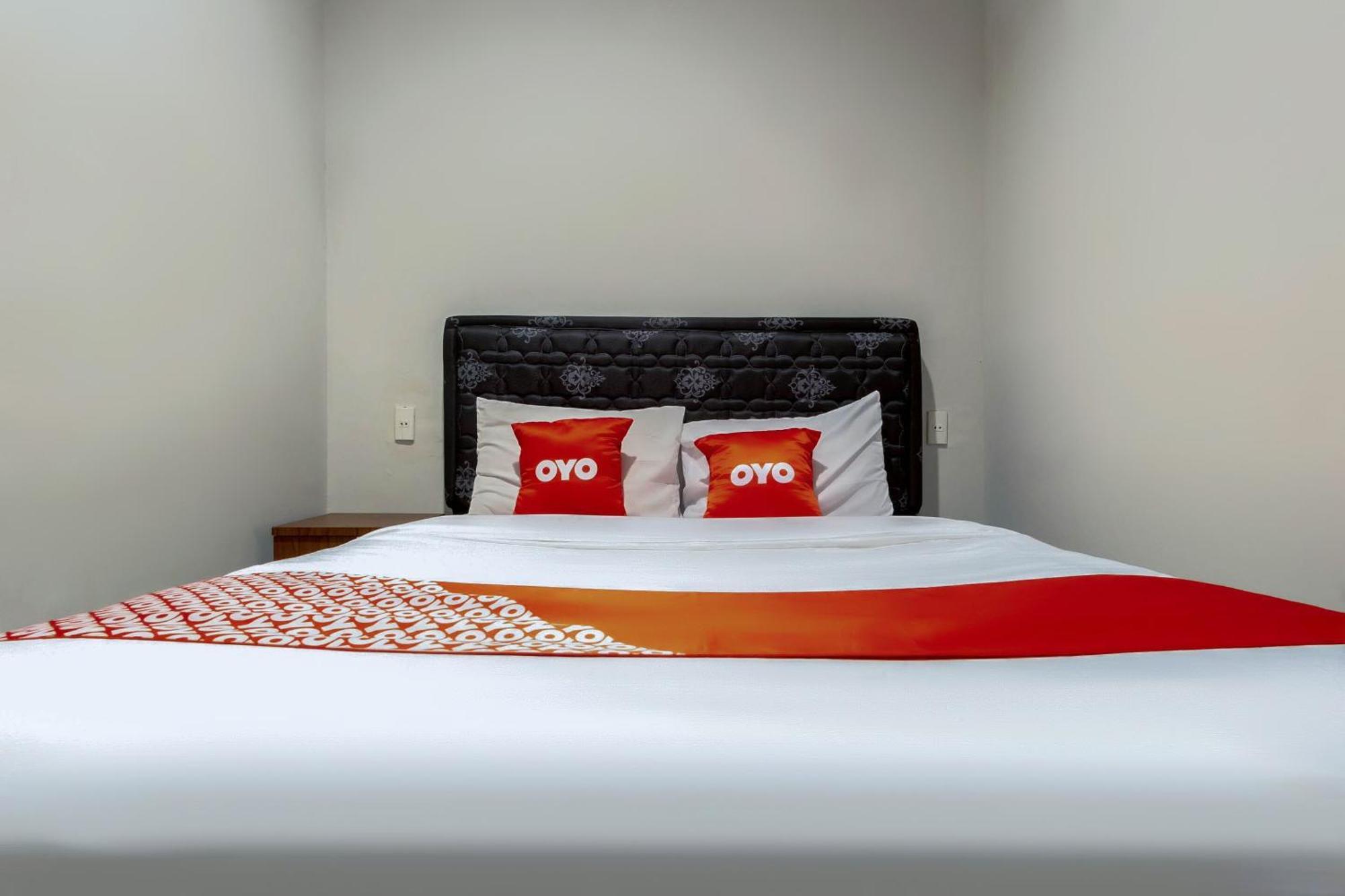 Hotel Super Oyo 2345 Jaya 2*