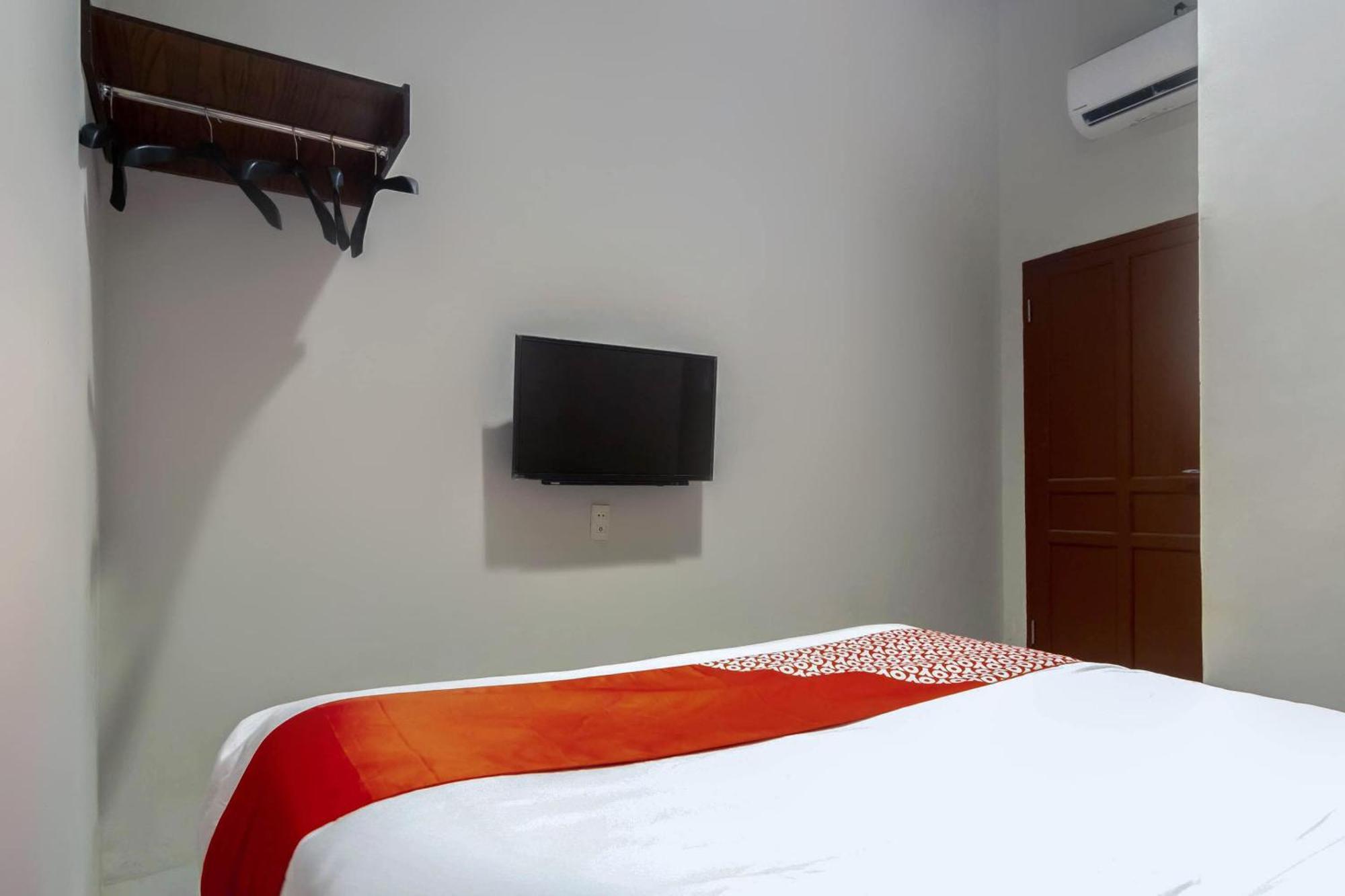 Super Oyo 2345 Jaya Hotel Medan